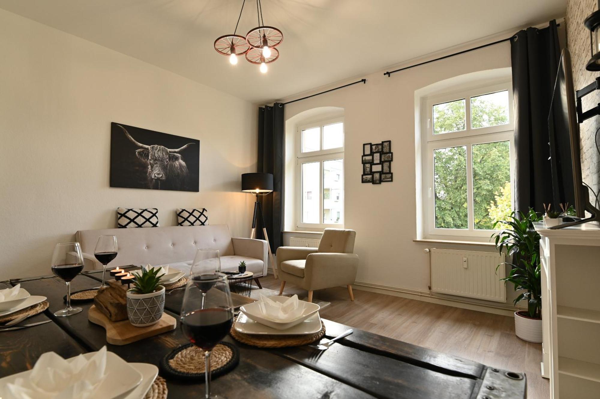 Dessaus Motto Appartements! Solo - Paerchen - Familien - Gruppen Exterior foto
